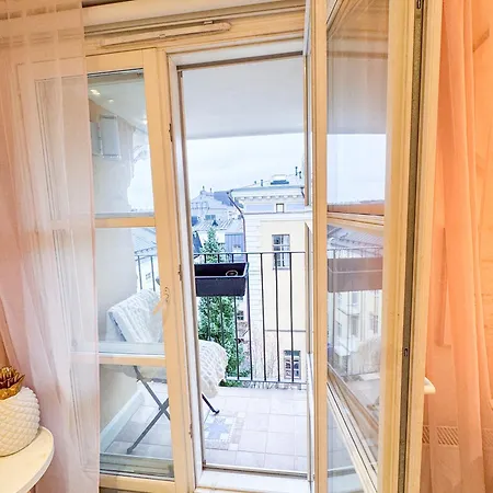 Skatta Secret Penthouse Lägenhet Helsingfors