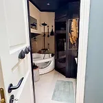 Skatta Secret Penthouse