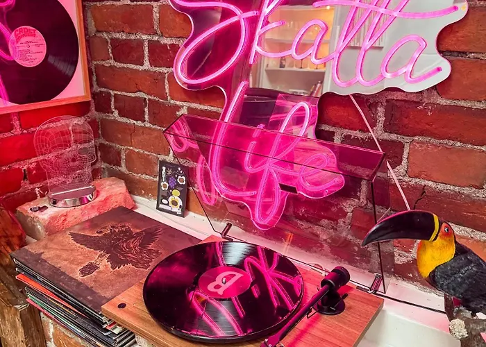 Skatta Secret Penthouse *