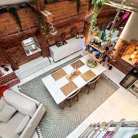 Skatta Secret Penthouse Apartamento
